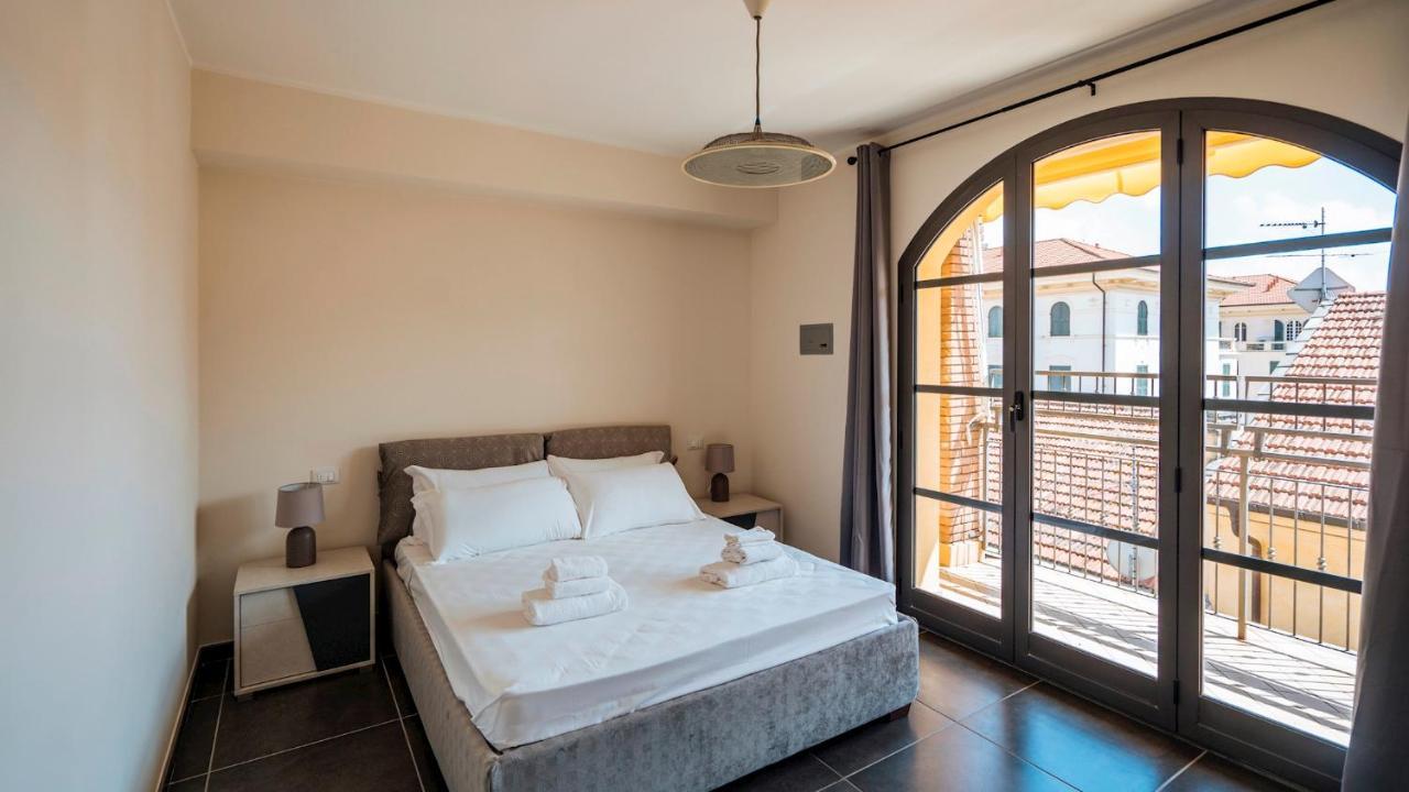 Ferienwohnung Dei Mille 31 B Albenga Exterior foto